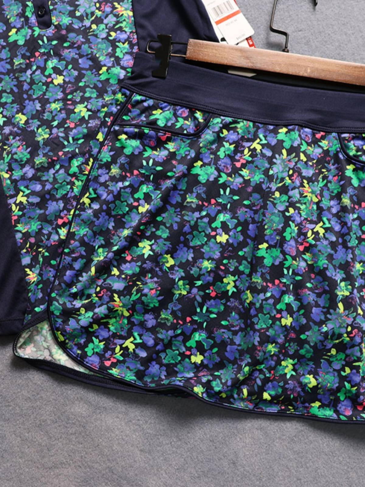 outdoor golf skirts, short-sleeved shoulder cuffs, soft sweat-in-air badminton skirts, tennis skirtsb103