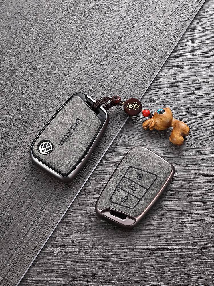 The public is making a key set for the C.C. Pasatpo to polo to see the L.A. Golf seven buttons
