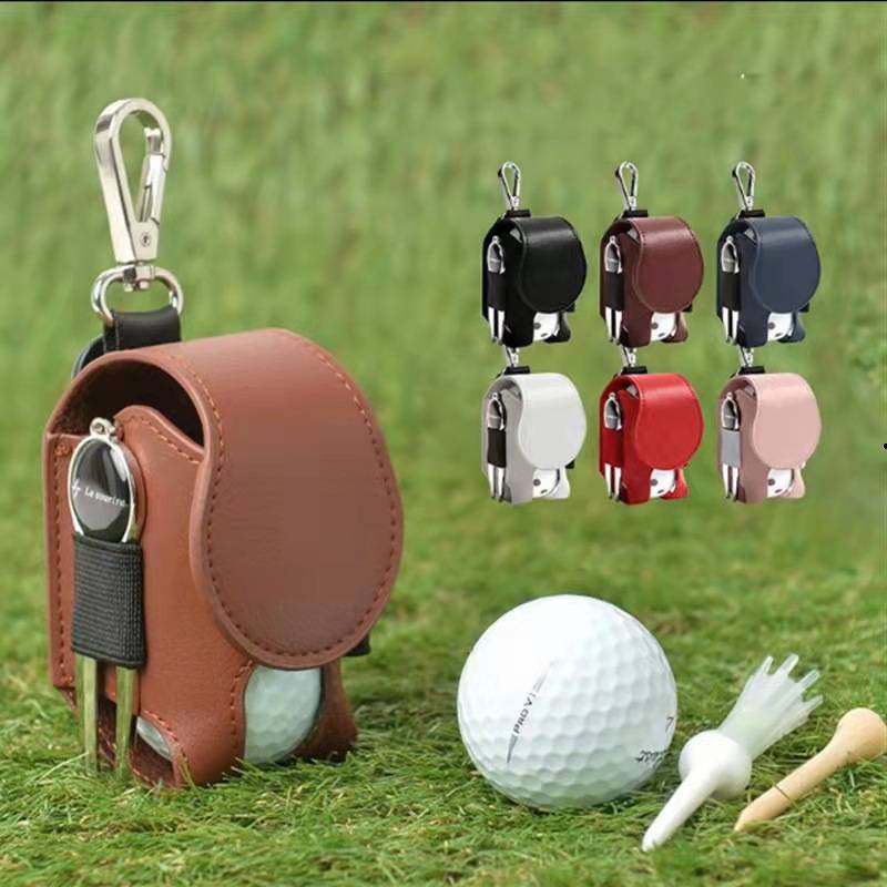 An outdoor golf bag, a golf bag, a key to a golf bag