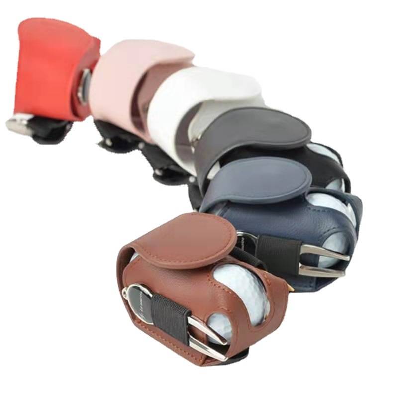 An outdoor golf bag, a golf bag, a key to a golf bag