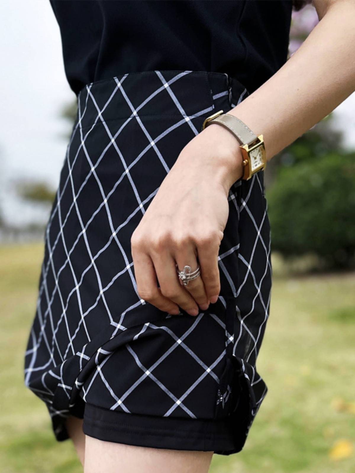 Gathering Golf Female Casual Sports Sports Sub -Sleeve Top Sleeping Deloma Strip Bar body A -line skirt