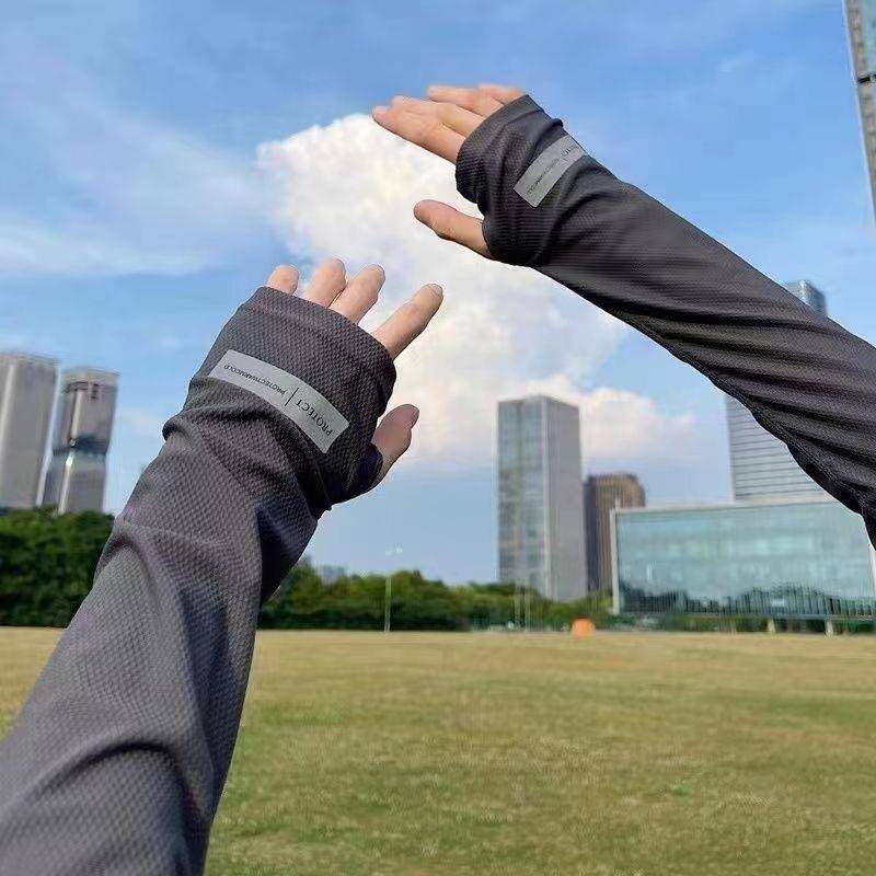 Summer golfing with sunscreen cuffs and ice-shielded Kini hijab
