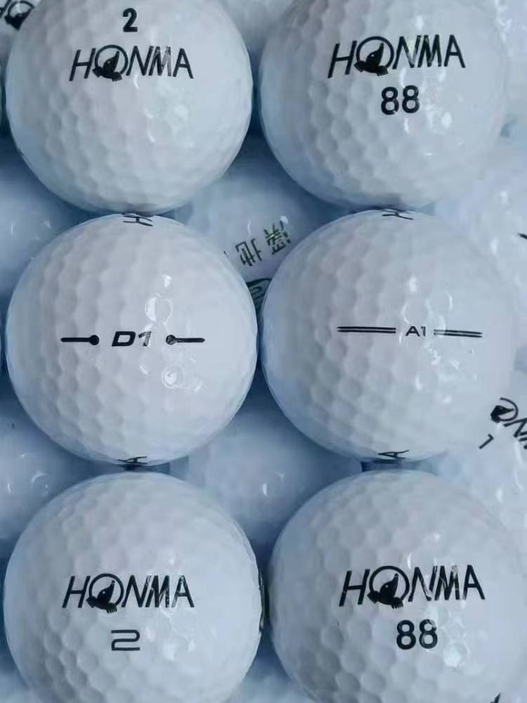 A package of Titleistprov1v1x3x4-storey golf go-to game