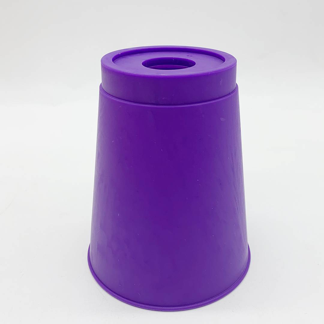 1 purple cup