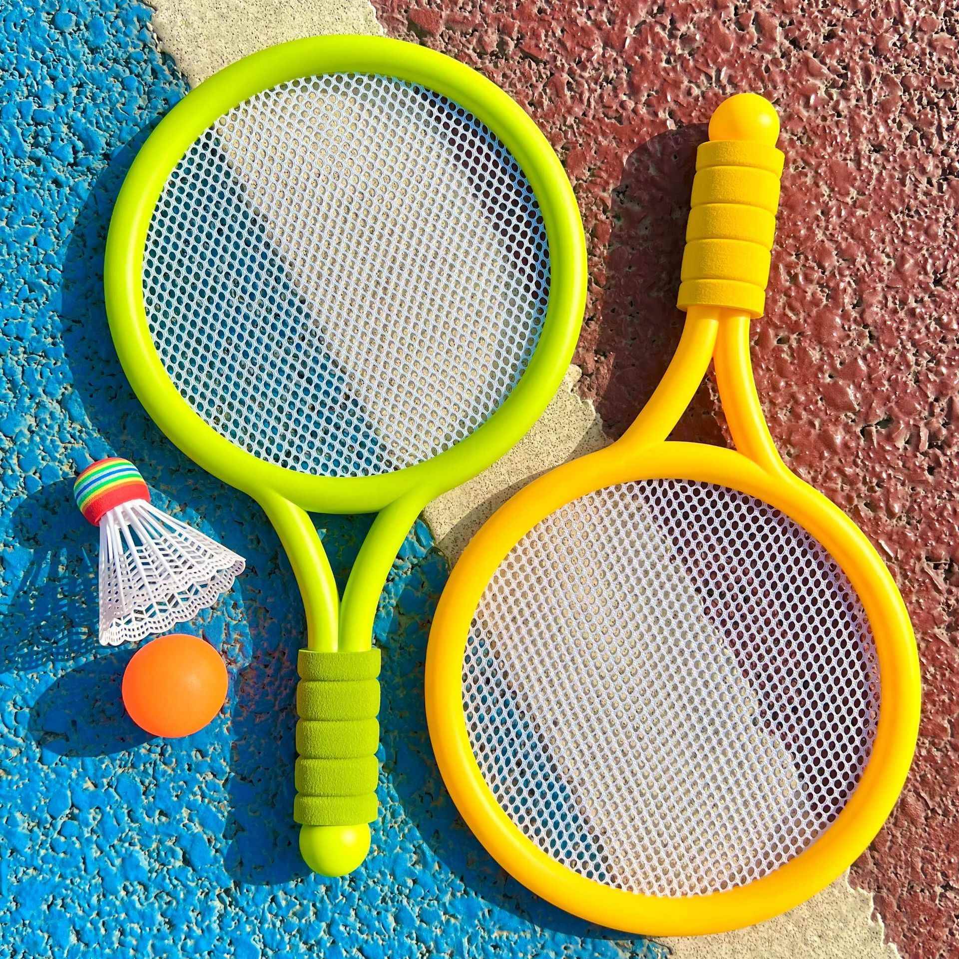 New children's style- [2 shots and 2 goals] green and yellow