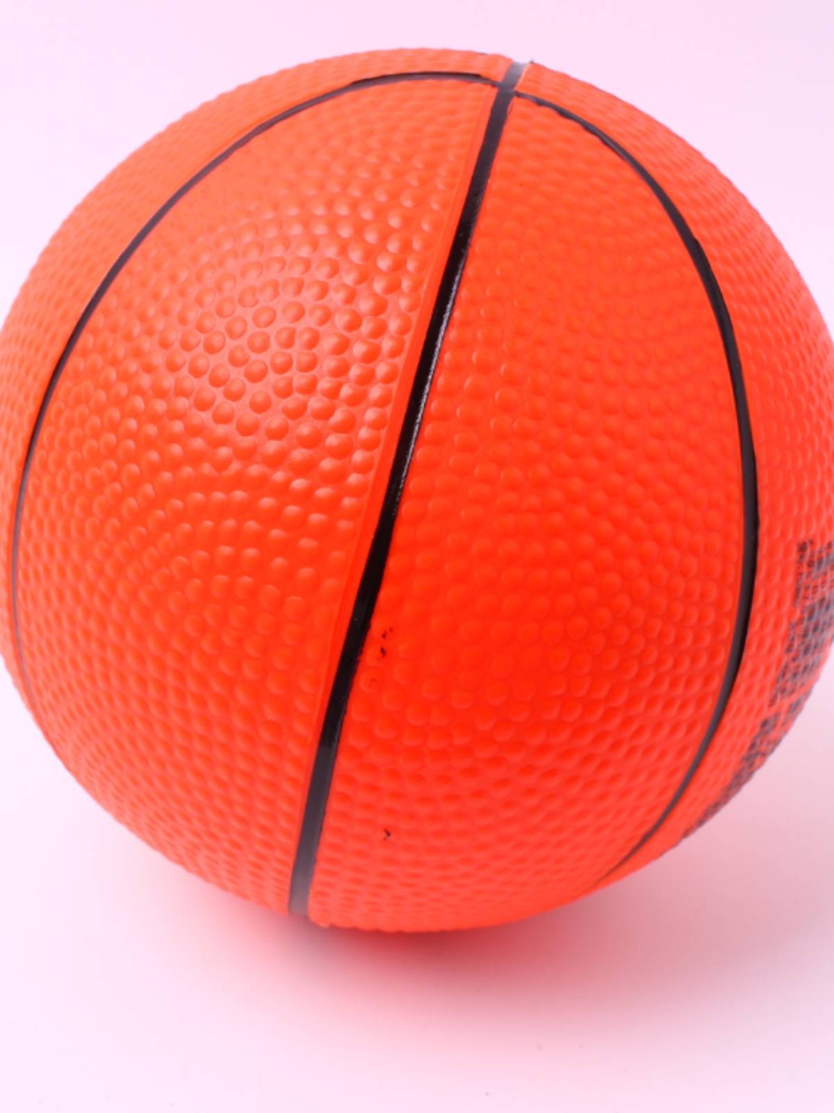 Hot -selling children's ball toys baby football football yakkin kindergarten basketball shoots leather ball inflatable watermelon ball