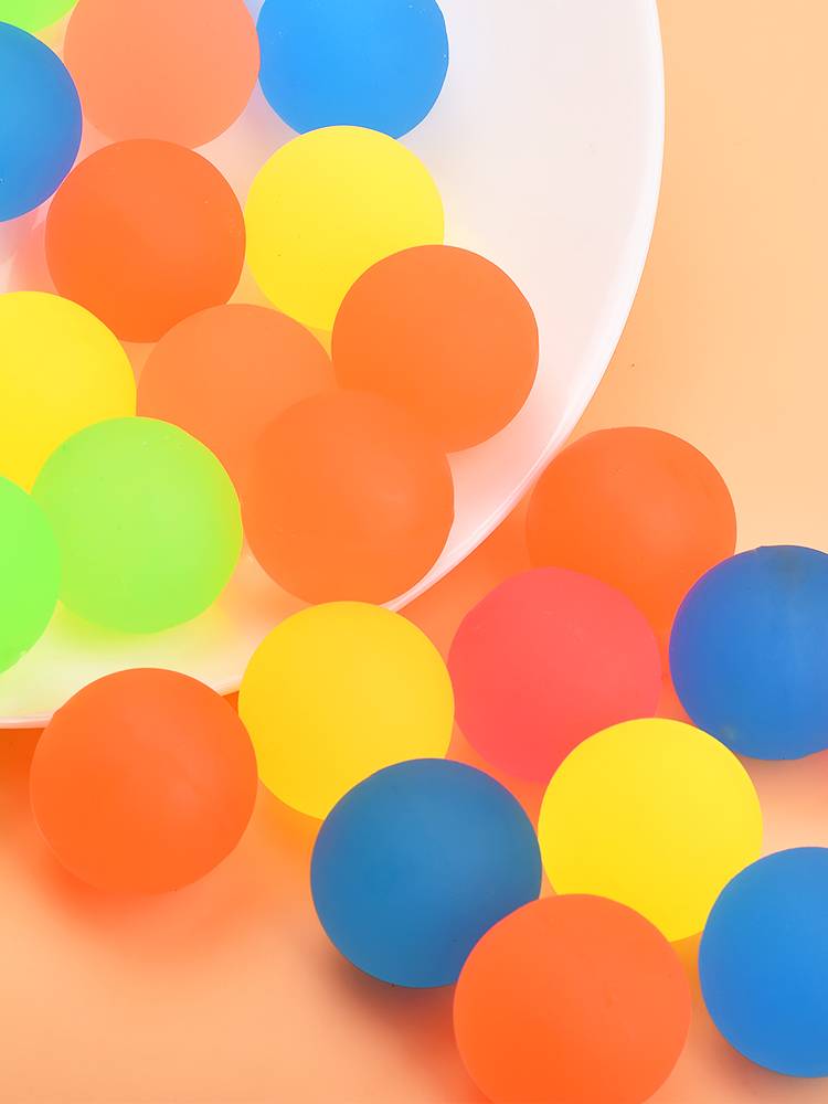 No. 32 Plastic Ball Children's Toy Ball One Yuan Gortee Mi Bouncing Jumping Solid Rubber High Bomb High Bomb Jump Ball