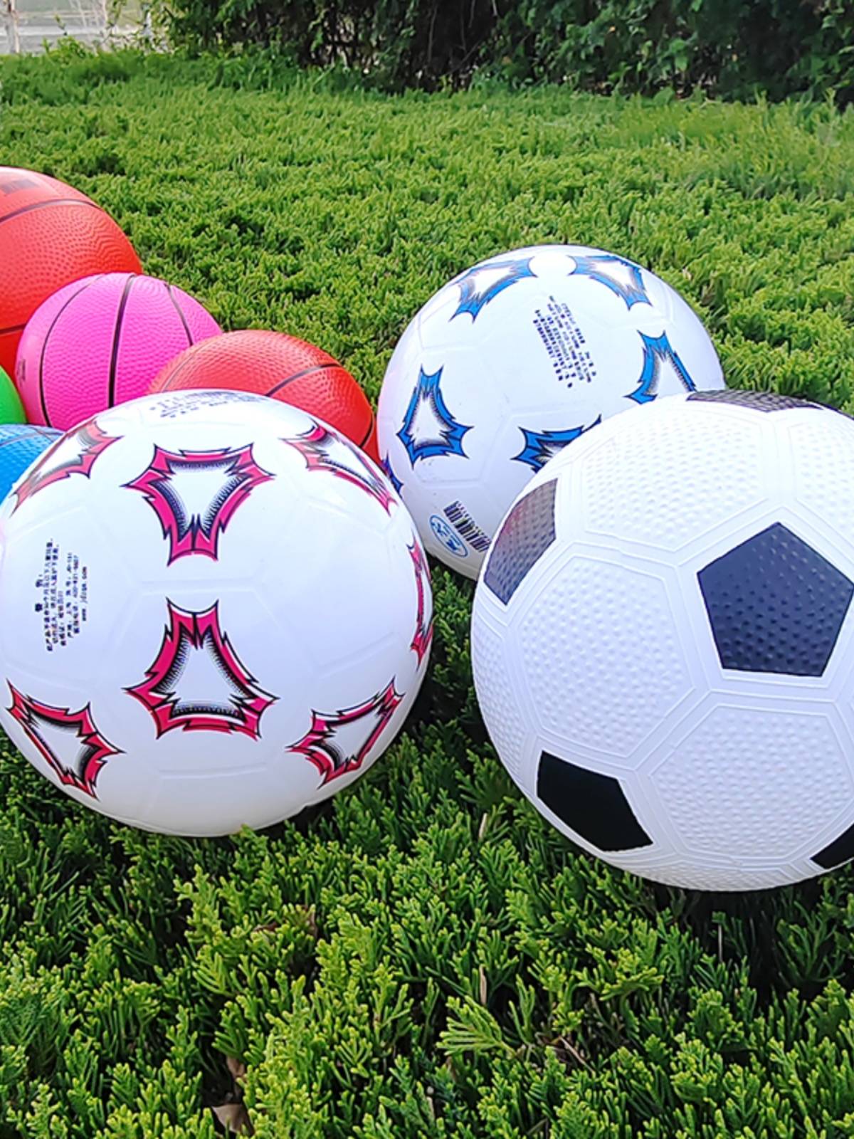 Children's inflatable toys white black granules football kindergarten outdoor elastic basketball baby shoot plastic leather ball