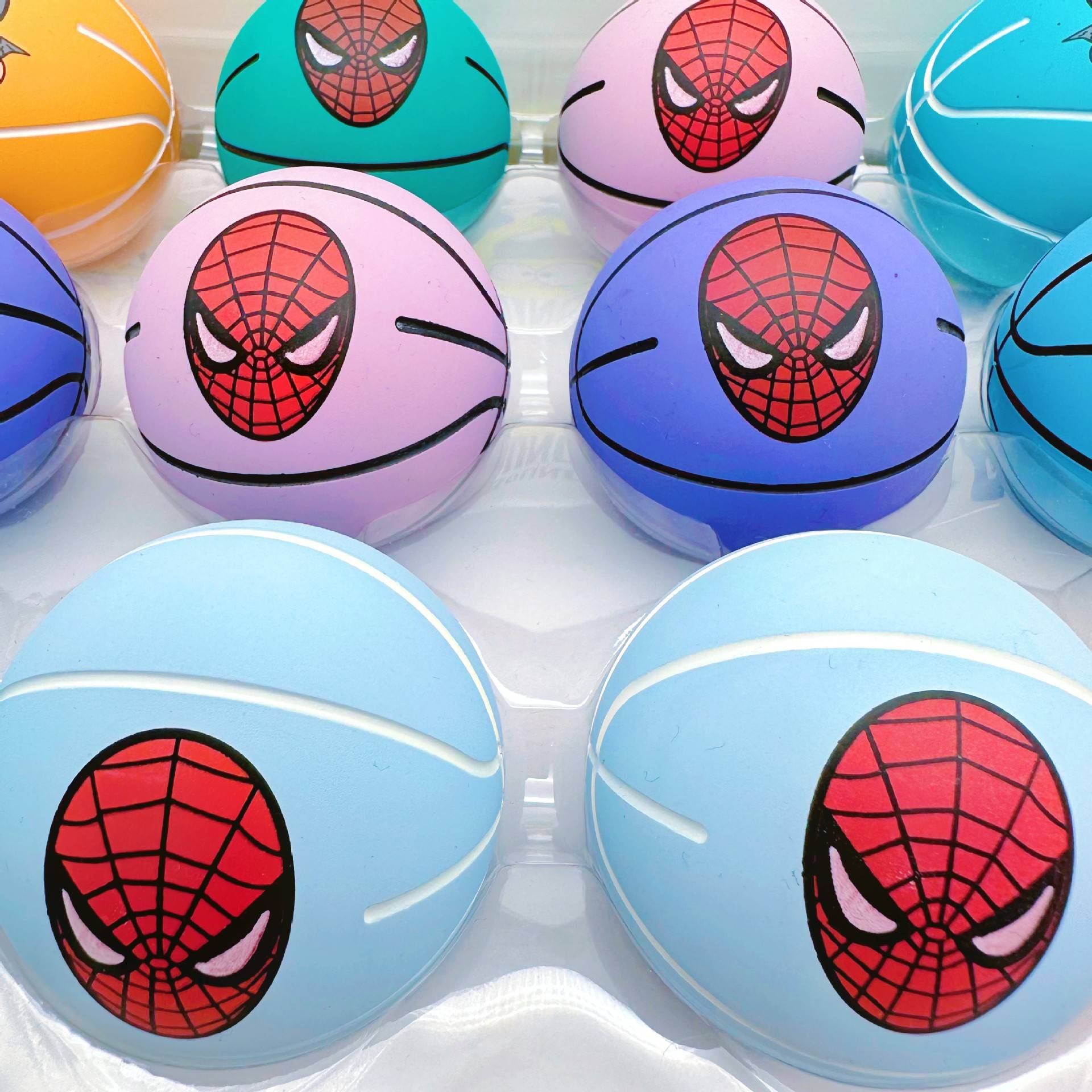 [Spider -Man] 1 large elastic small basketball (random color)