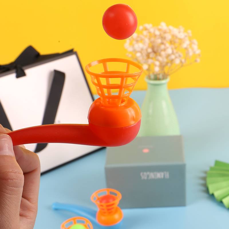 After the 80s, the old suspended ball blowing the magic suspended ball suspended ball plastic smoke fighting children's puzzle blowing small ball toy