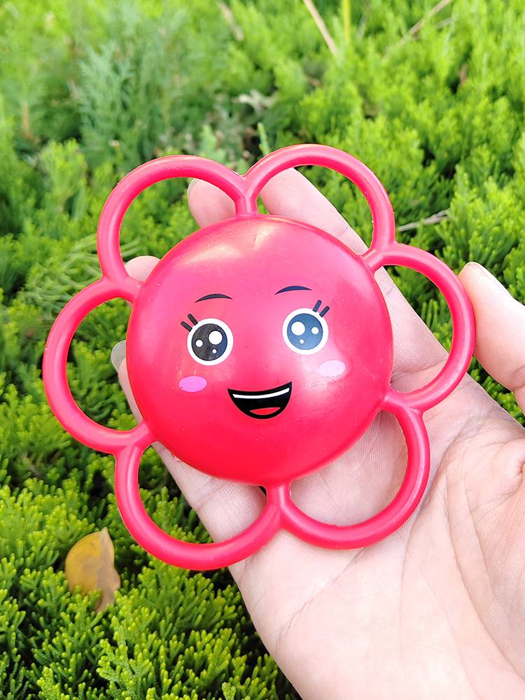 Infant Garden pinching toys Baby squeezing sound Soft massage ball Children's sunflower with a whistle will call the ball