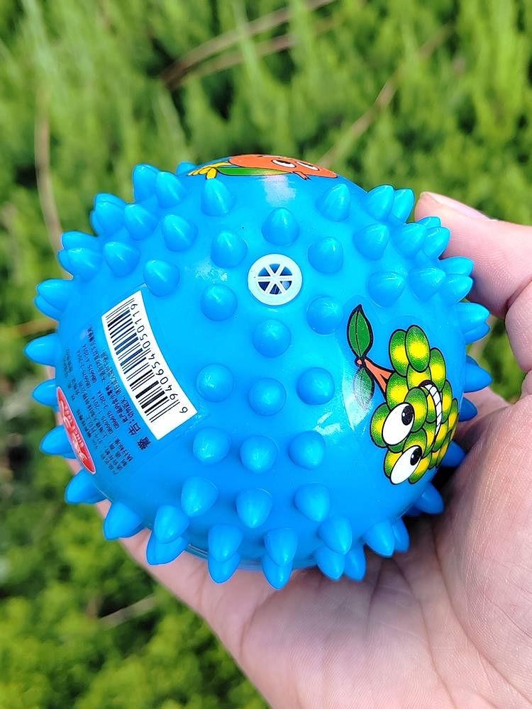 Infant Garden pinching toys Baby squeezing sound Soft massage ball Children's sunflower with a whistle will call the ball