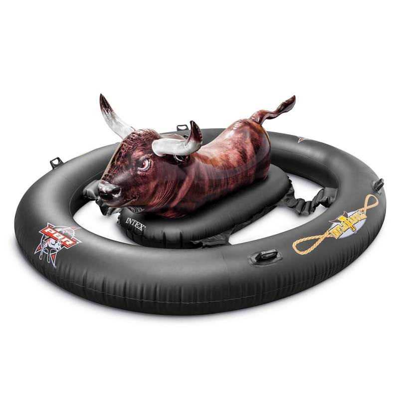 Bull fighting water game