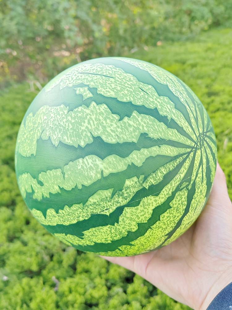 Children with 5 -inch hands with two -color watermelon ball Kindergarten cartoon stretch toy ball inflatable with rope handle watermelon ball
