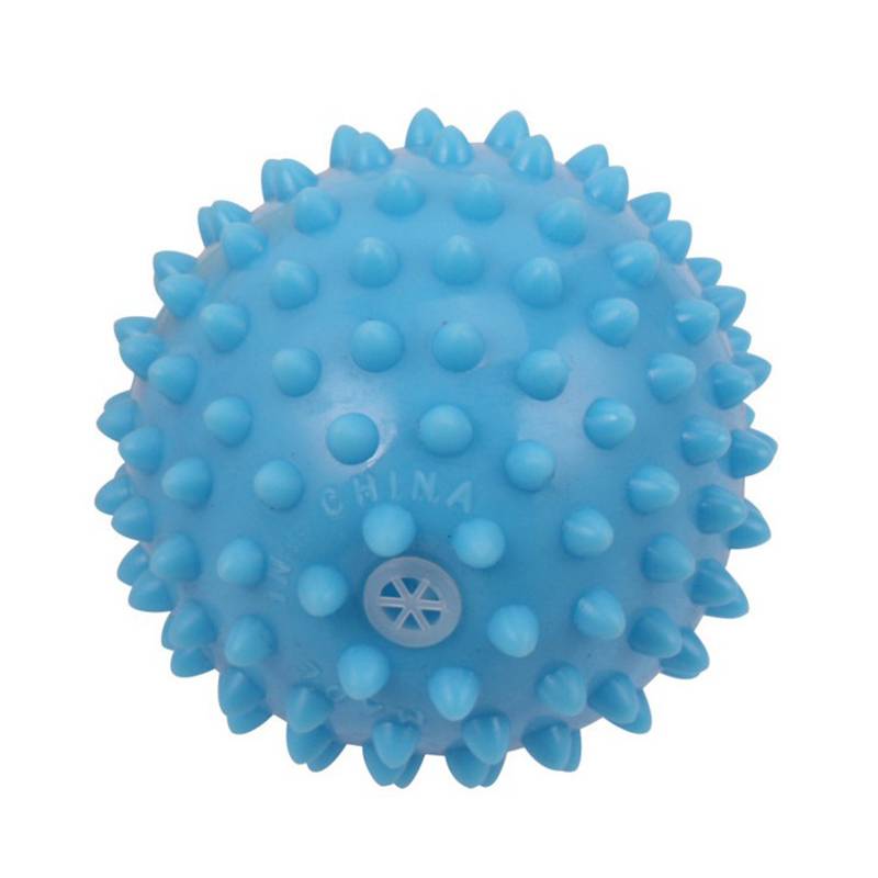 Sunflower baby hand holds the toy children with whistle with a soft massage ball, the kindergarten grabs the sound of shaking the ball