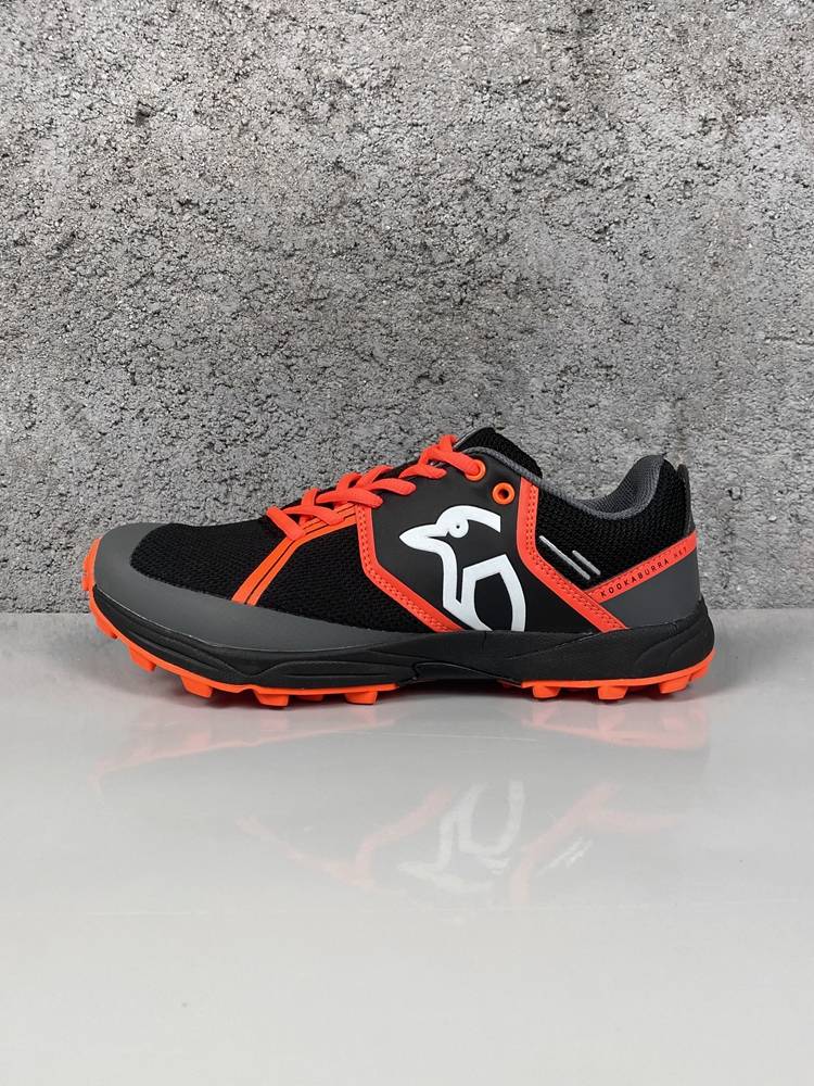 Cross -country running shoes men's and women's outdoor air -breathable sneakers gripped non -slip sticks and balloon shoes light shock absorption of shocking sneakers