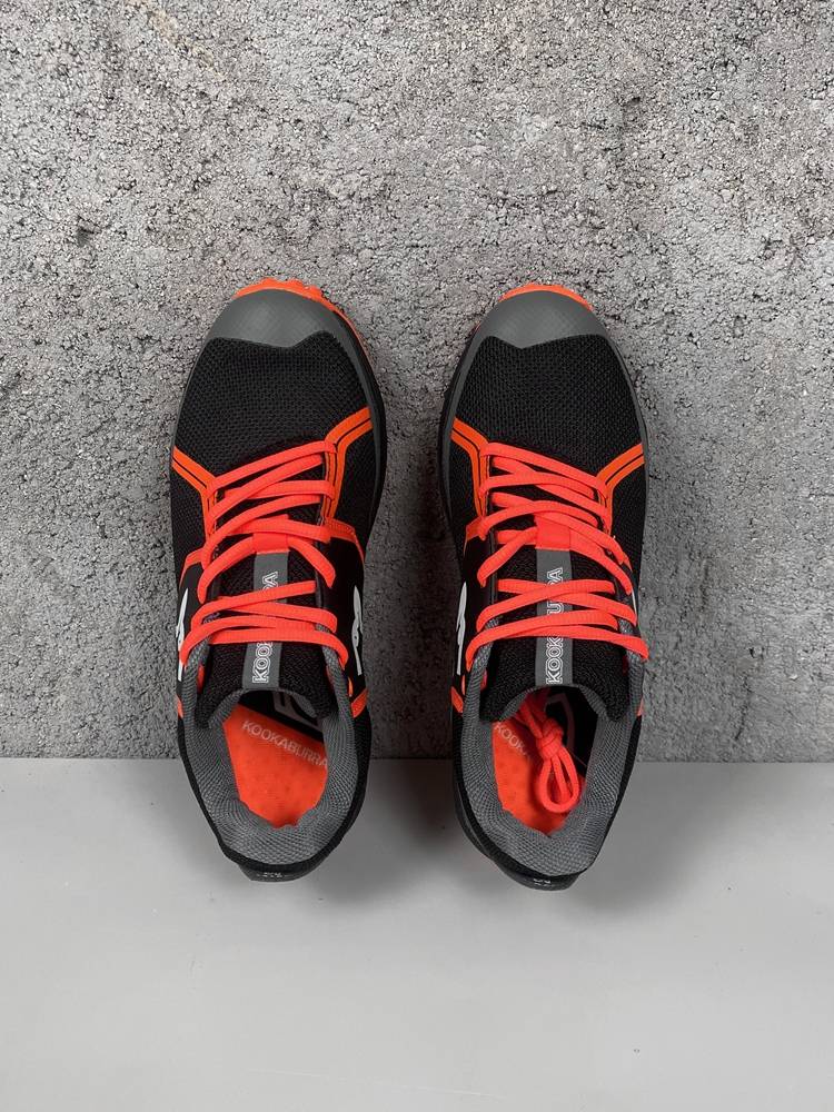 Cross -country running shoes men's and women's outdoor air -breathable sneakers gripped non -slip sticks and balloon shoes light shock absorption of shocking sneakers
