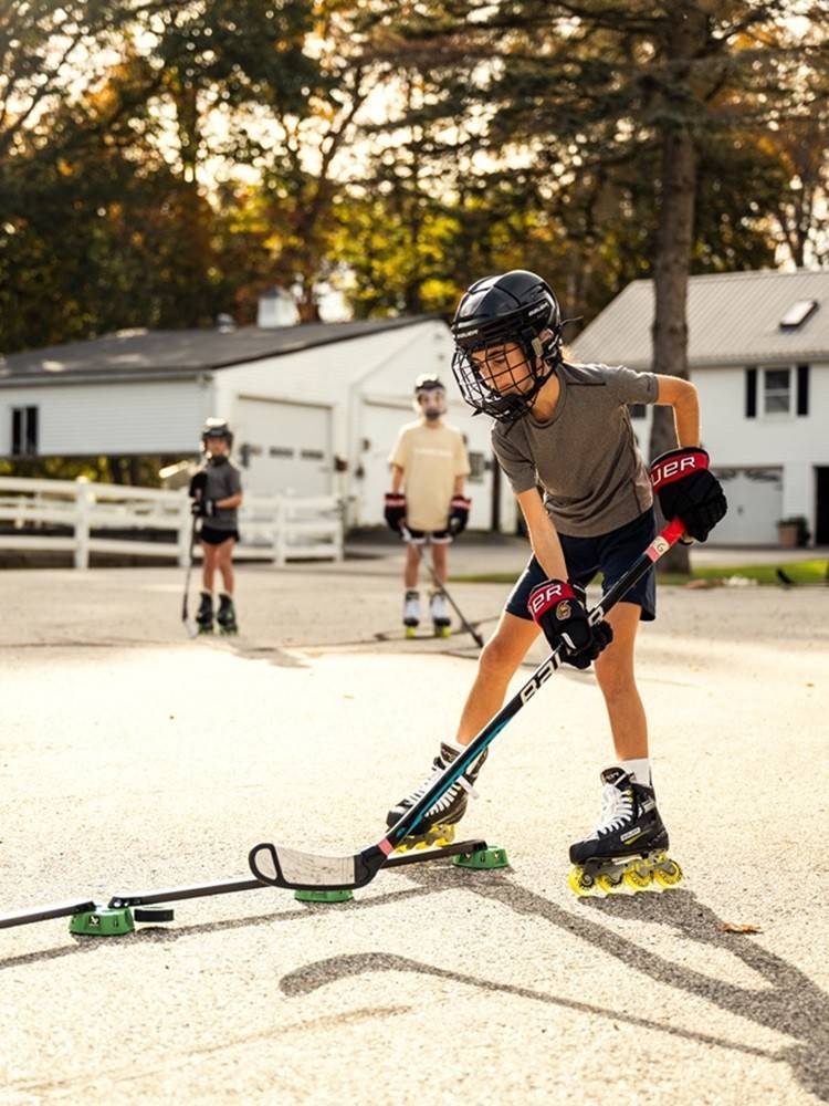 New Bauer X3 Land Ice Shooting Ball Intermediate Wheel Skate Shoes Youth Adult Land Skating Shoes