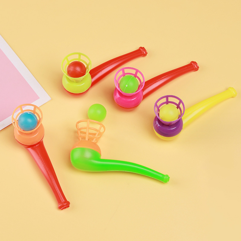 After the 80s, the old suspended blown puzzle suspended suspended magic ball plastic pipe fighting kindergarten gift children's toys
