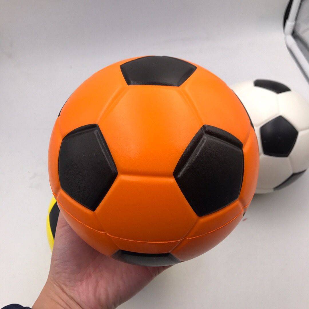 15 cm orange football