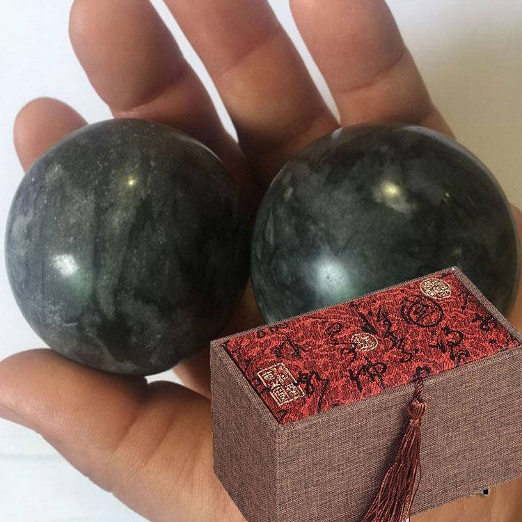 Black waves 50+ brocade boxes