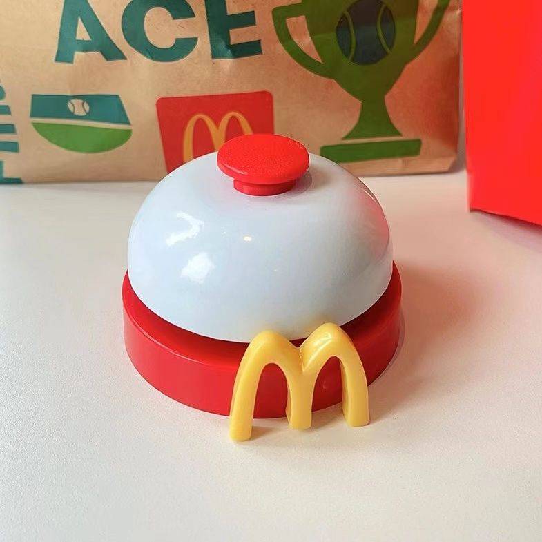 Red+M Patch [Bell]
