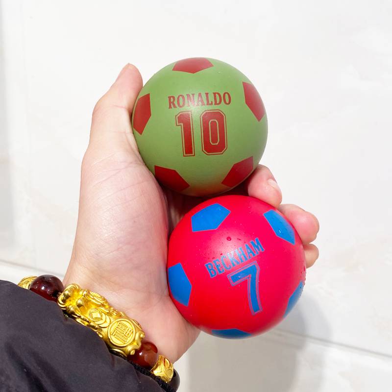 6cm small green+red football