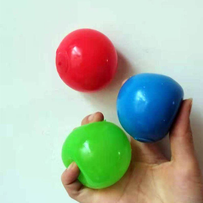B38-Douyin Same Sticking target ball 3 colors random