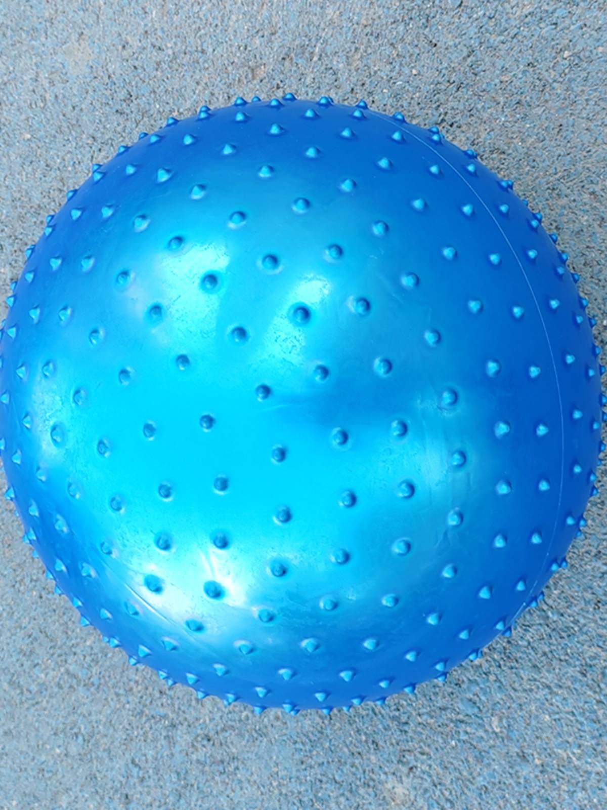 Children's Sensing 35CM massage ball toy kindergarten 9 -inch soft hedgehog ball baby inflatable
