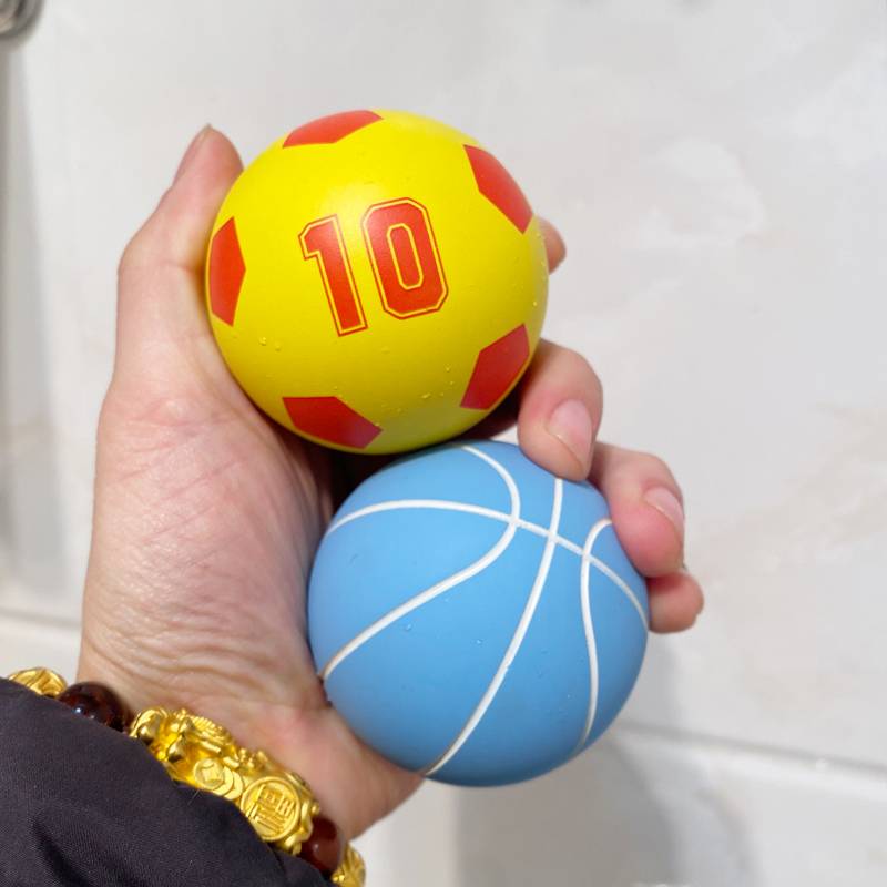Yellow small football+sky blue little blue ball