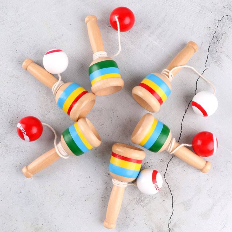 Children's export Japanese wooden skills cup ball sword ball exercise baby and eye coordination toys traditional game