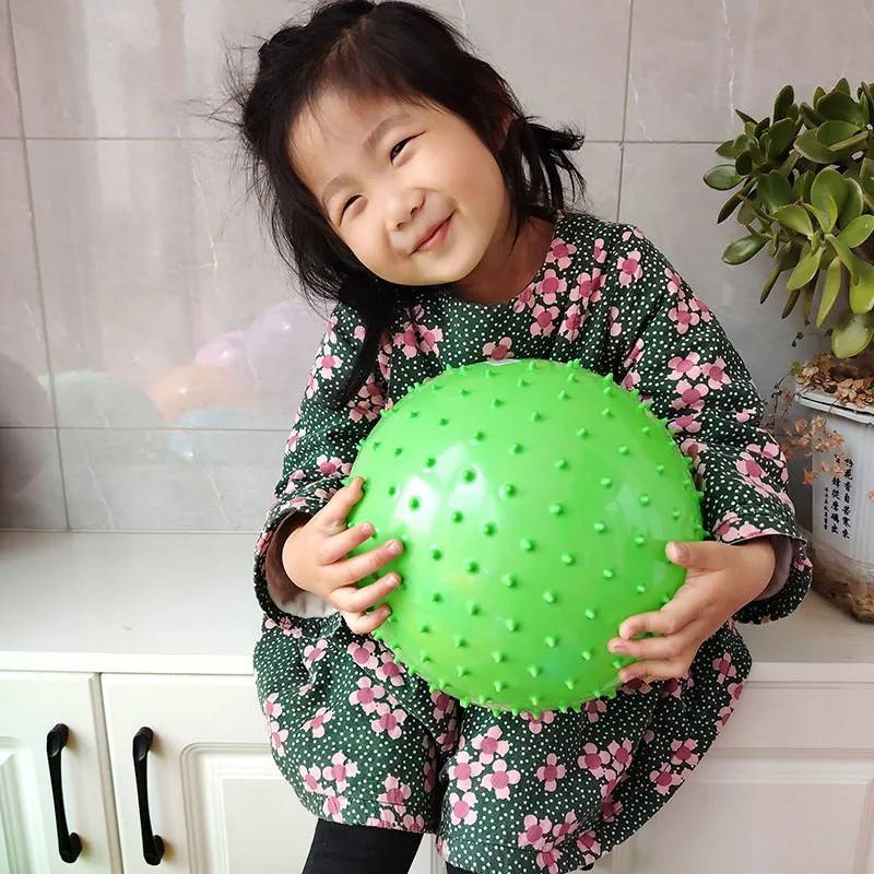 20cm Baby inflatable massage ball Children's thorns passing every family small leather ball kindergarten hand scratching ball large explosion ball