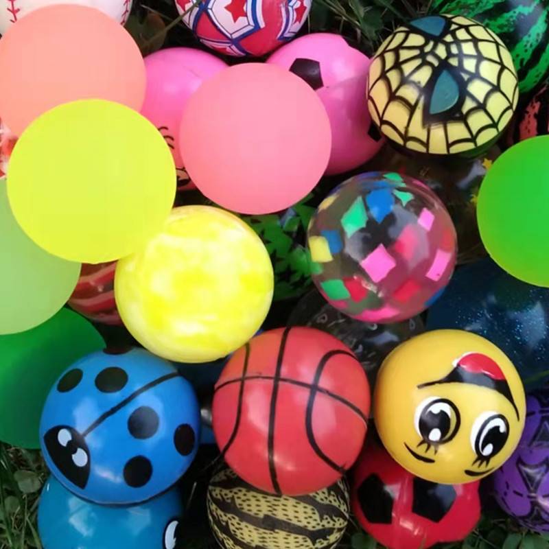Five installations of solid stretch balls 45
