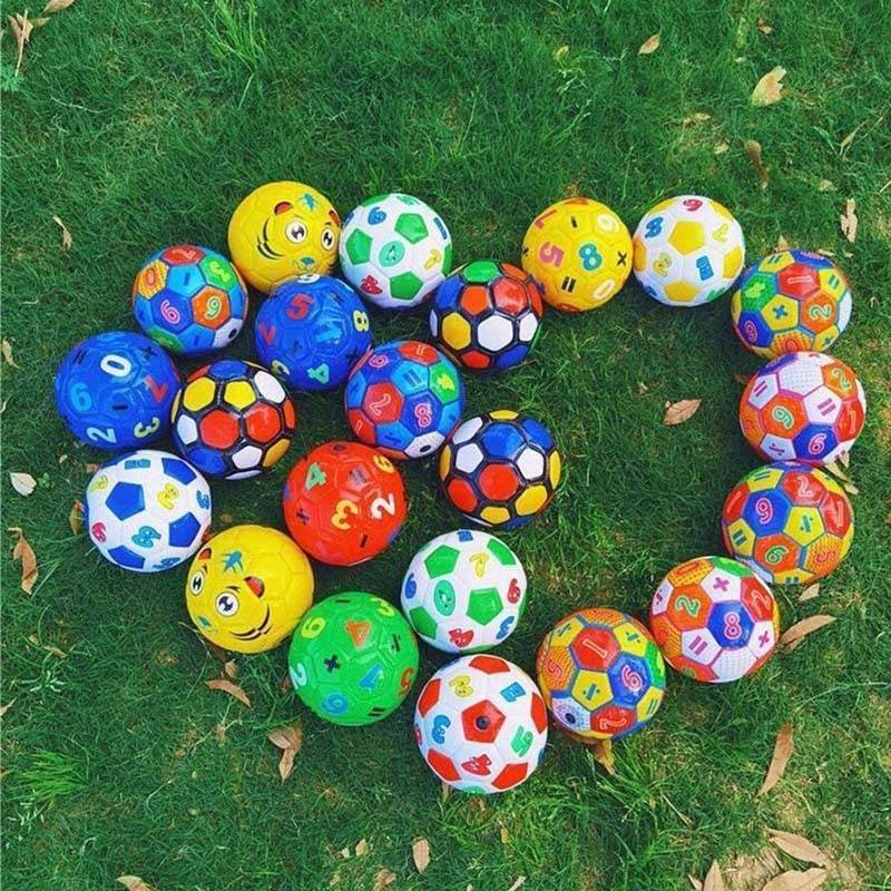 Children's No. 2 Football Puzzle Sports Furious Ball Toys Pine PU Mini Kindergarten Three -year -old baby small football
