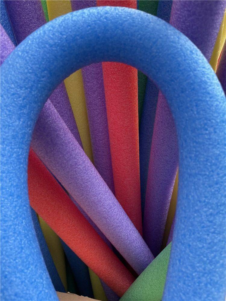 Children's kindergarten gymnastics sponge rod bubble sticks to each other with ease, game stick color soft stick prop toy