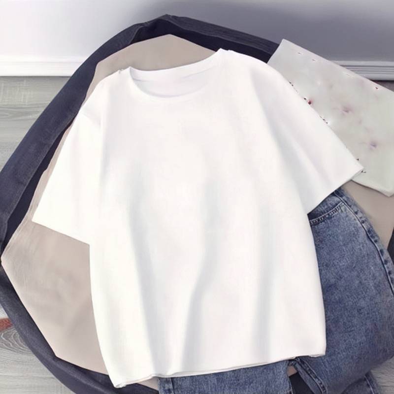 T -shirt white