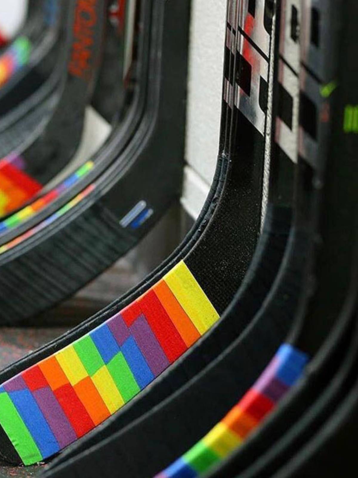 Import of a pride-tape pole duct tape for rainbow-coloured puck puck pole