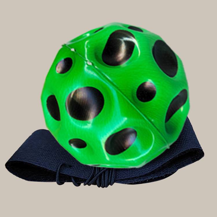 Hole wrist Elastic Ball Children's Toy Ball Homepone Lost Slutter Artifact Fitness Exercise Magic Ball Wooded Picking Pick up