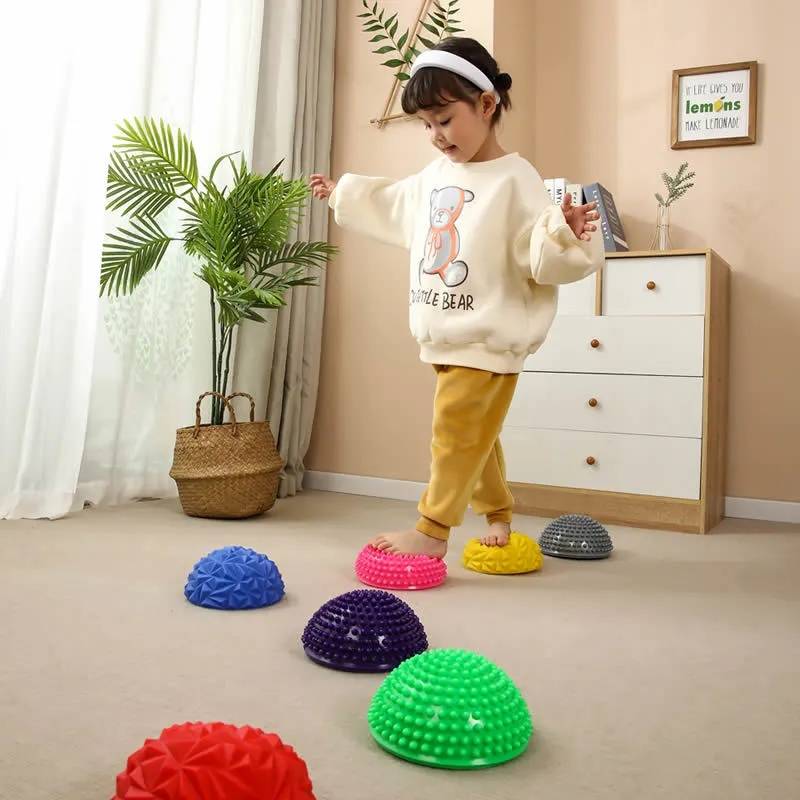 Sensory training equipment Furnishing children's durian ball balance wood toys semi -circular massage ball Tentacy rainbow crossing river stone