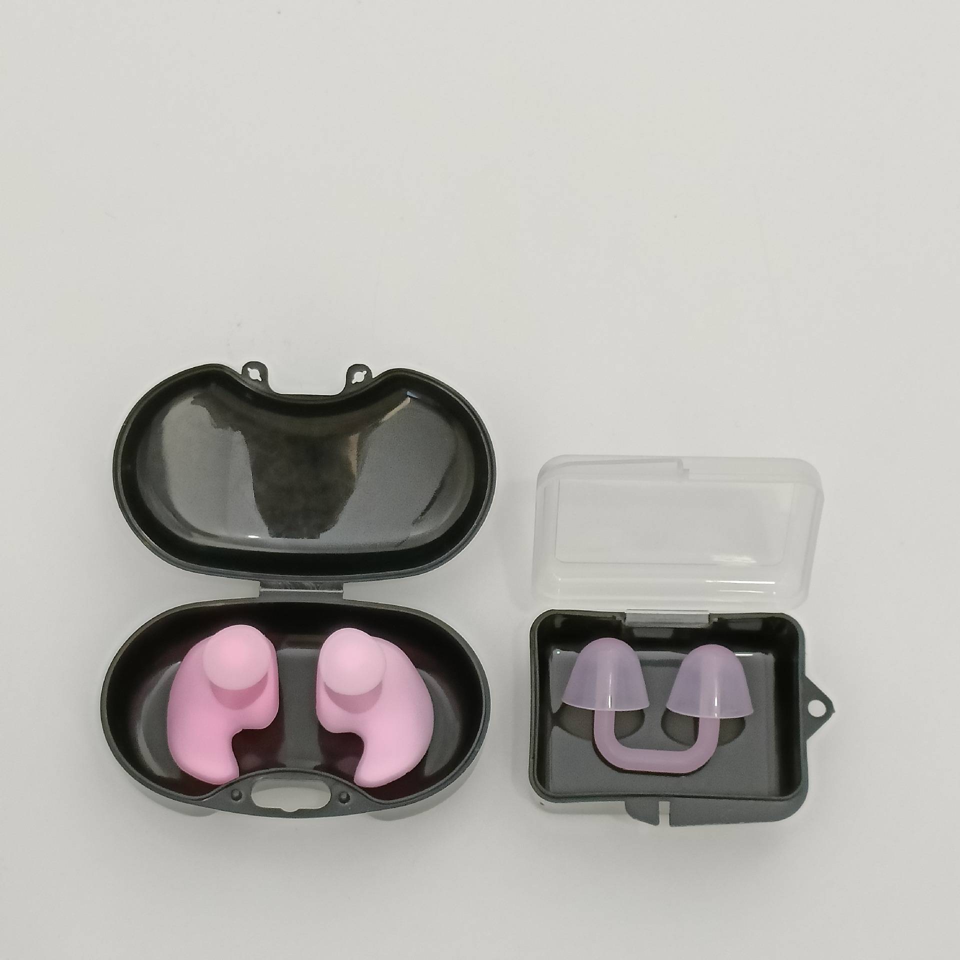 Nasal congestion+adult earplug pink