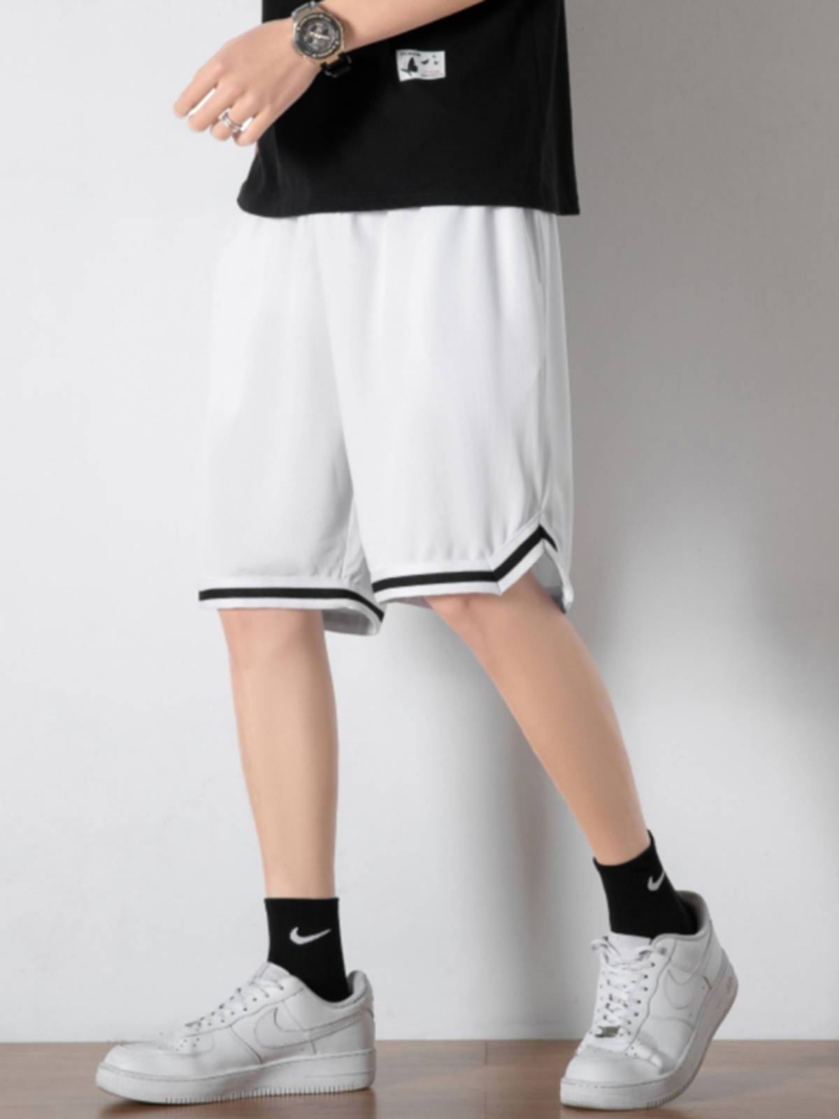 Summer American shorts men's sports fitness basketball pants boys loose ice silk speed dry men's five -point big pants