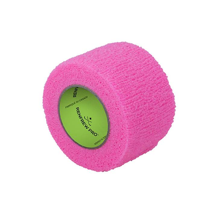 Pink rod tail hands hand hands and rub the rubber cloth