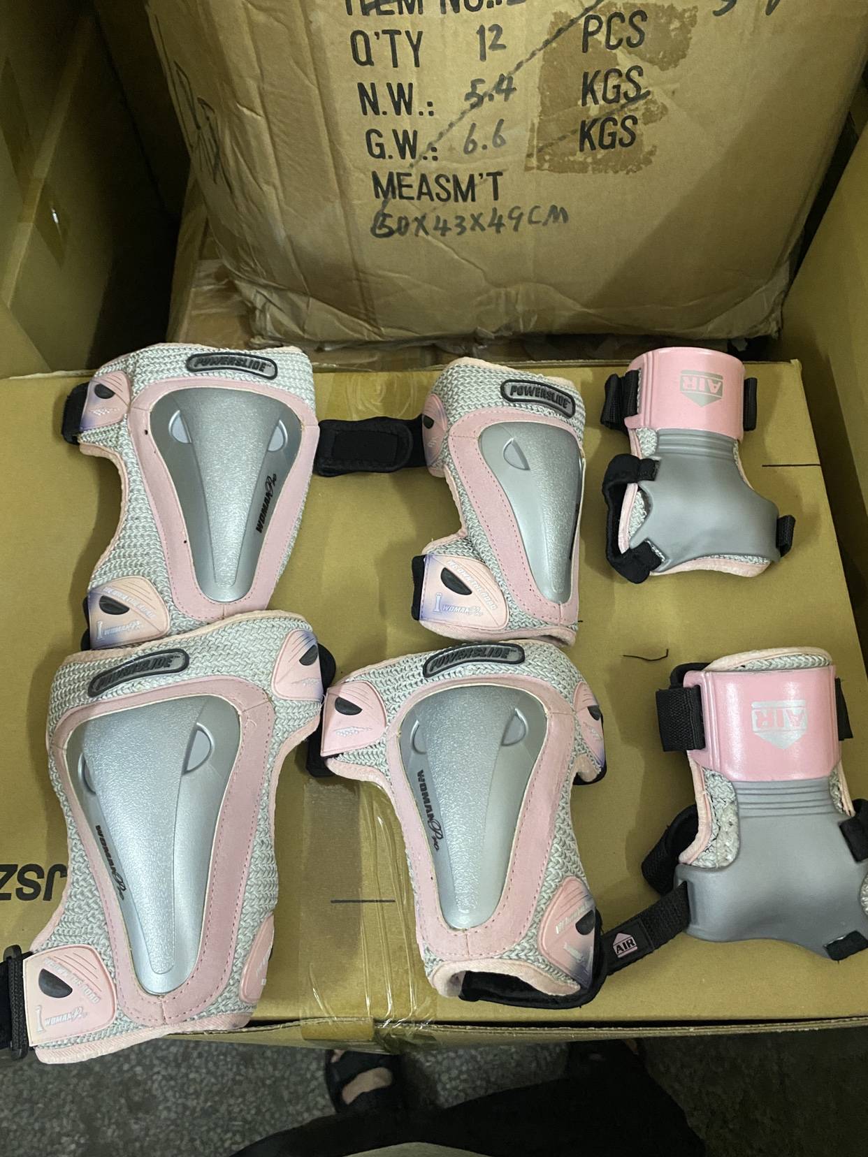 Knee 6 -piece set (aging of PU parts) pink