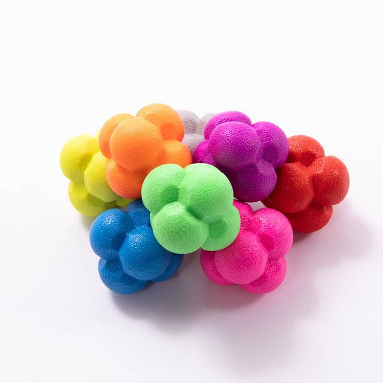 7cm hexagonal ball is difficult [pink]