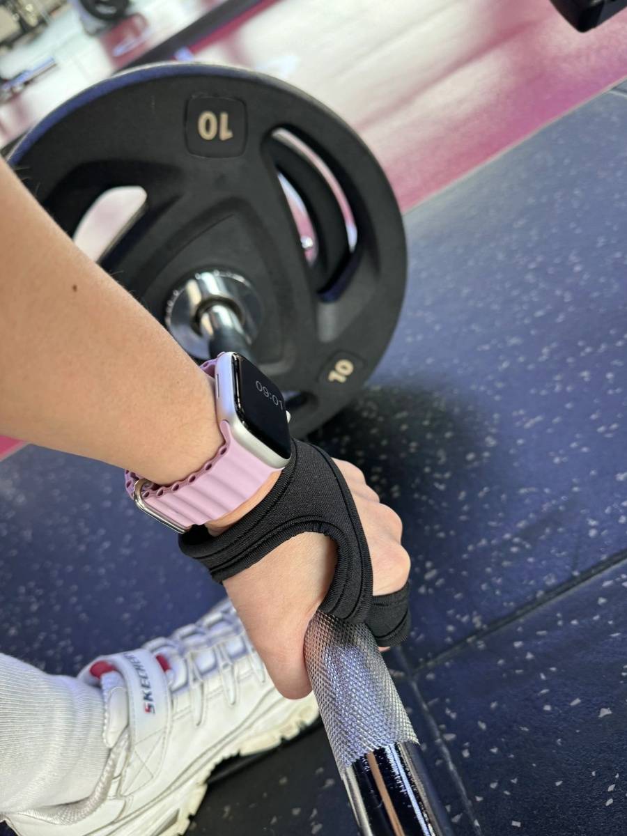 Lule non -slip and breathable iron single -bar training equipment yoga fitness exercise hand palm men's half -finger gloves