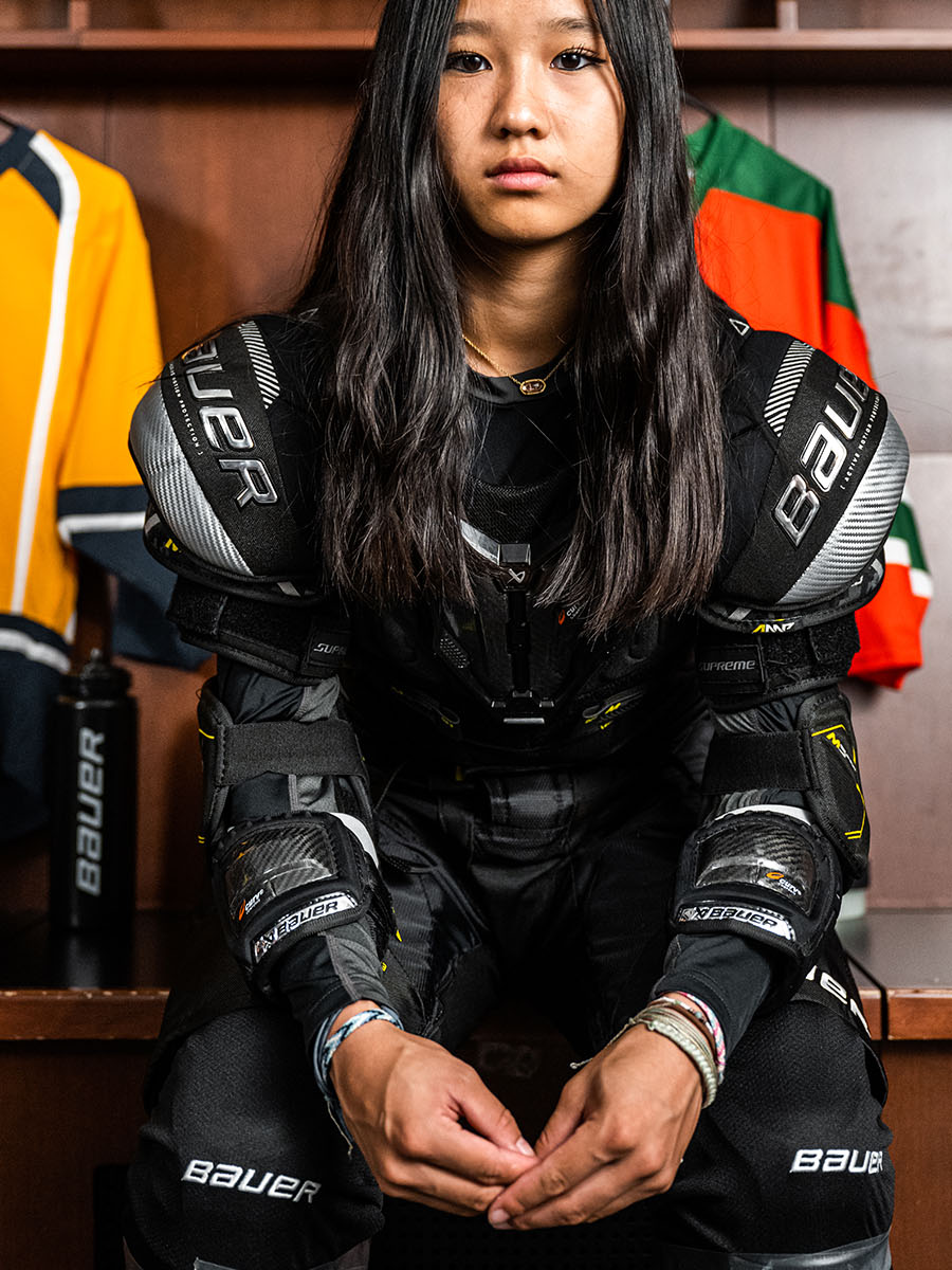 23 years of new BAUER M5 Pro ice hockey protective Ball high -end young people to protect chest and elbow and elbow