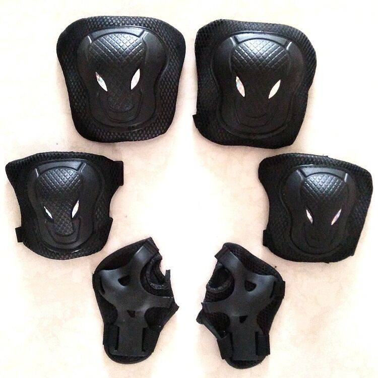 Black adult beef eye protection set 6-piece set 70-150 catties of delivery accessories