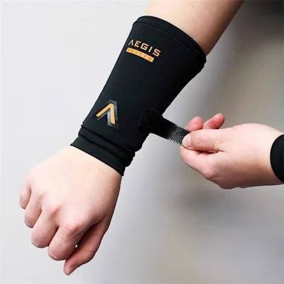 New product imported AEGIS ice hockey cervical D3O high -grade neck neck care neck D3O high -end ice hockey wrist ice hockey