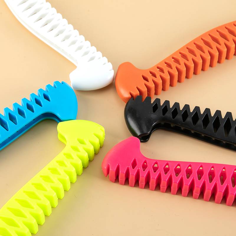 It is feasible to take children's adult figure skating knife sleeve knife knife protective sleeve can stretch soft knife sleeve skaters, ice knife shoes