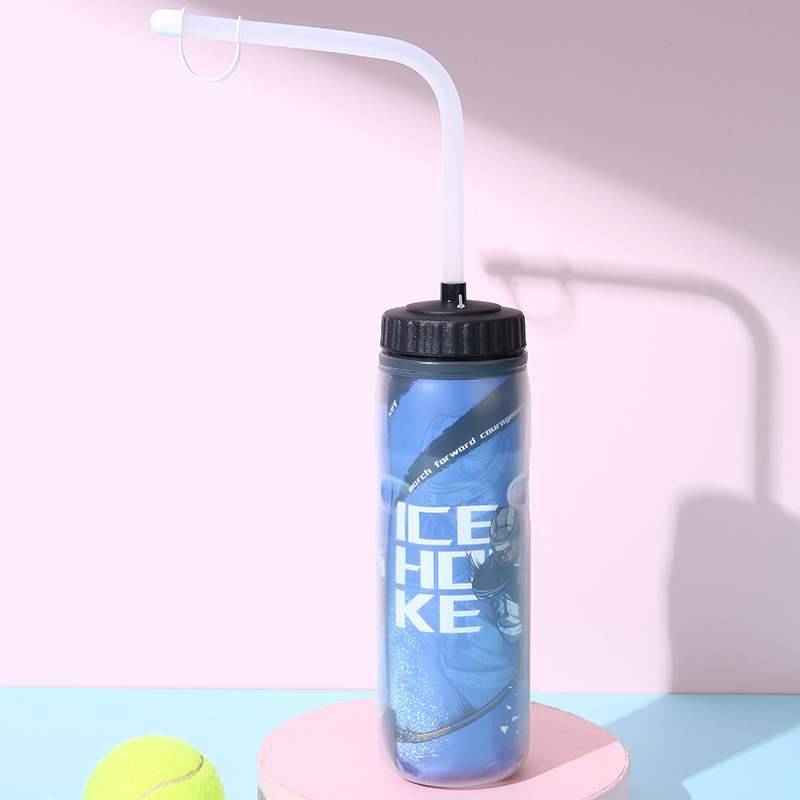 Blue long straw model